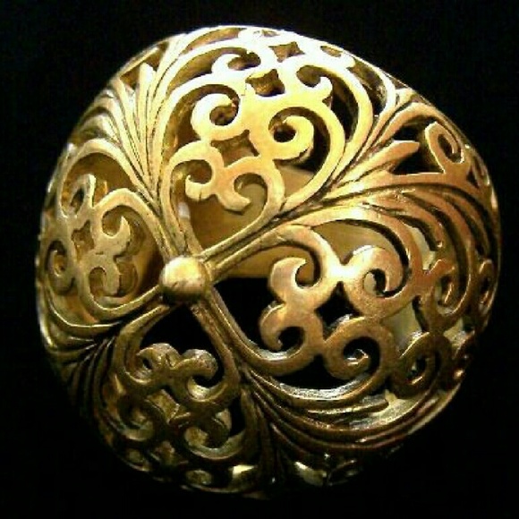 Sz 8 SOLID BRASS Victorian style RING Amazing Detail Statement Cut-out - Picture 1 of 7